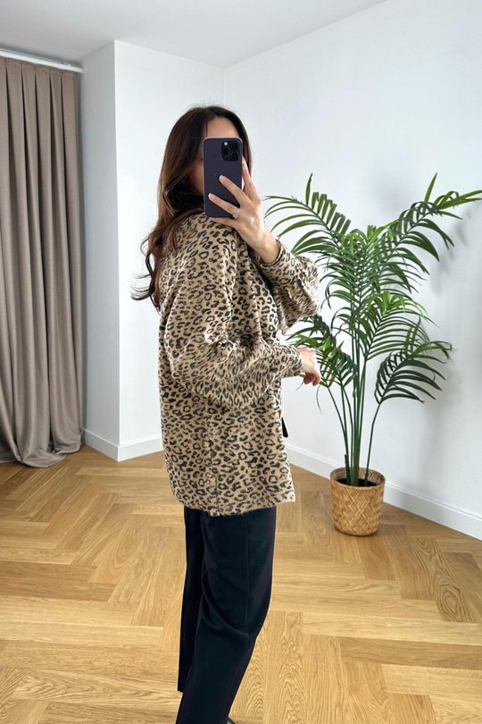 Kahve Rengi Leopar Desenli Hırka