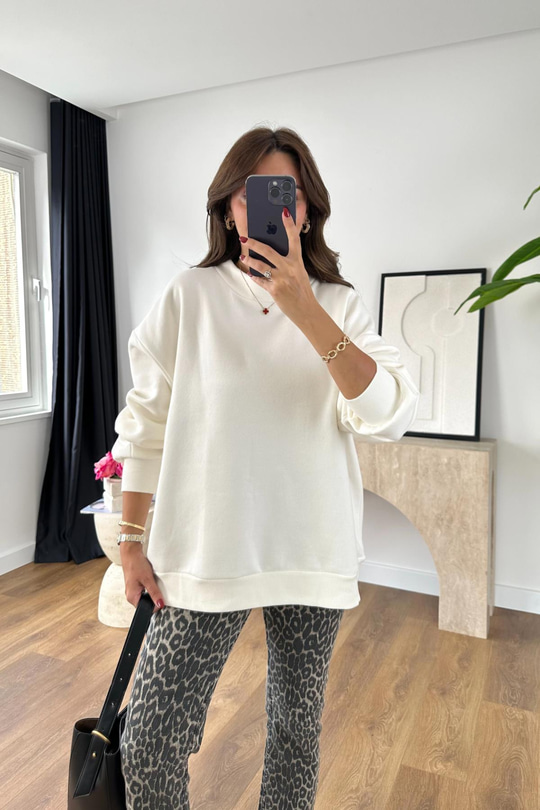 Plow Kırık Beyaz Oversize Basic Sweatshirt