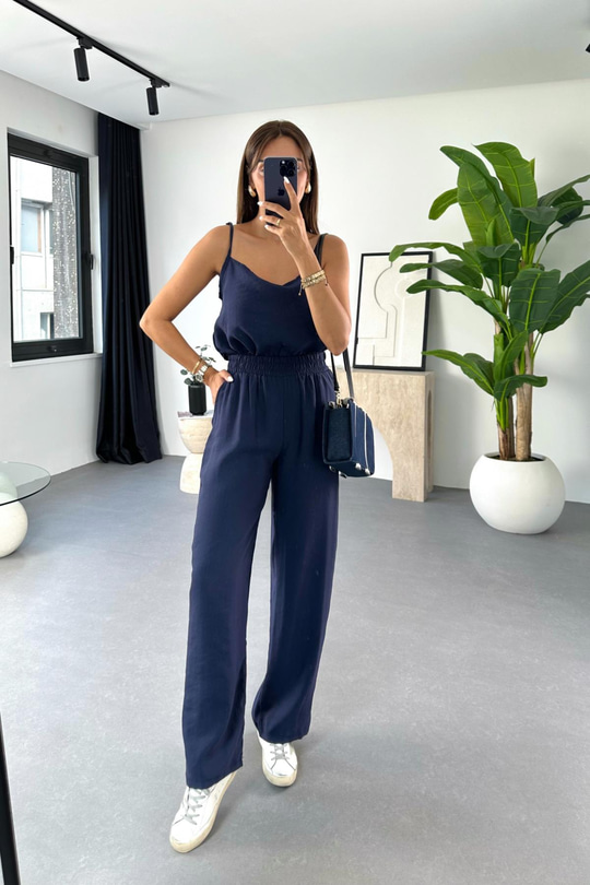 Lina Lacivert Ayarlanabilir İp Askılı Bluz Pantolon Takım