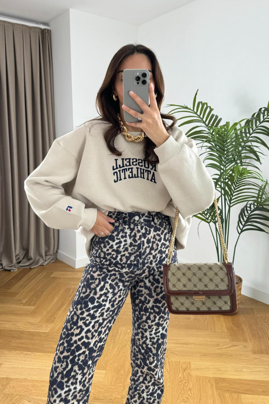 ZR Taş Rengi Russell Athletıc İşlemeli Sweatshirt