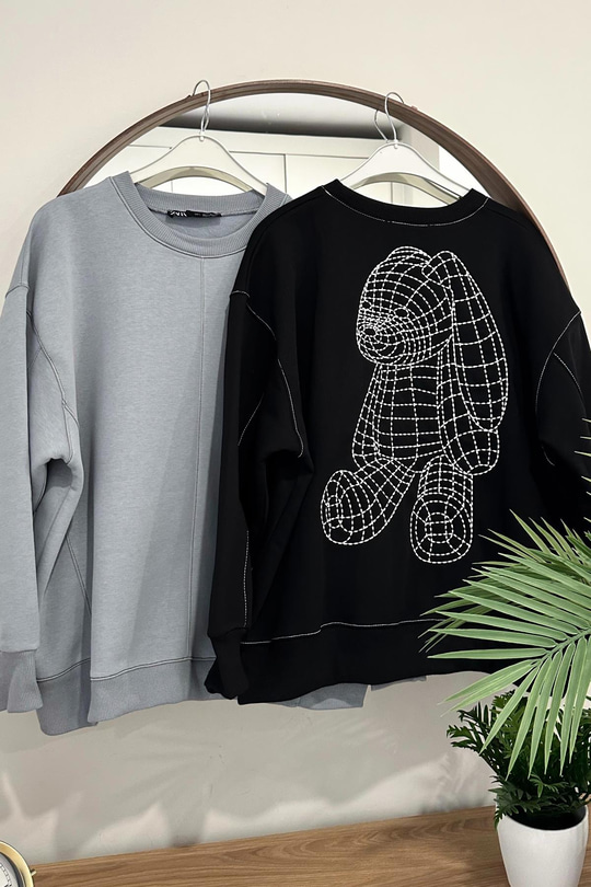 ZR Tex Siyah Sırt İşleme Detaylı Sweatshirt