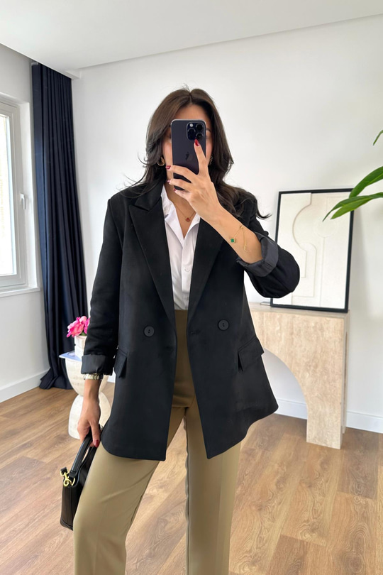 Lona Siyah İç Astar Detaylı Blazer