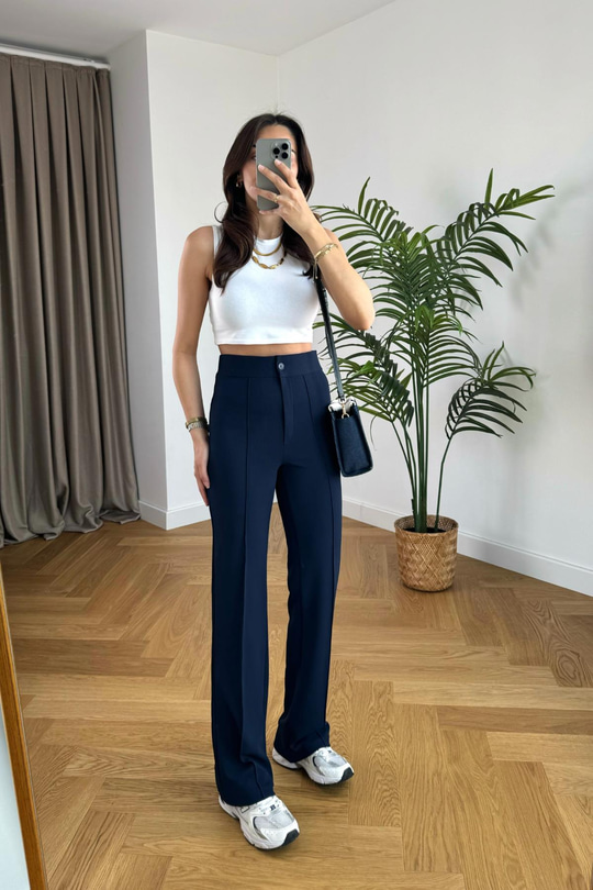 Leny Lacivert Tek Düğme Detaylı Pantolon