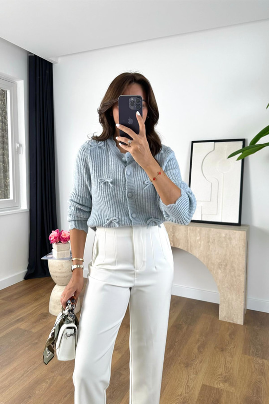 Eslena Bebe Mavi Fiyonk Detaylı Triko Hırka