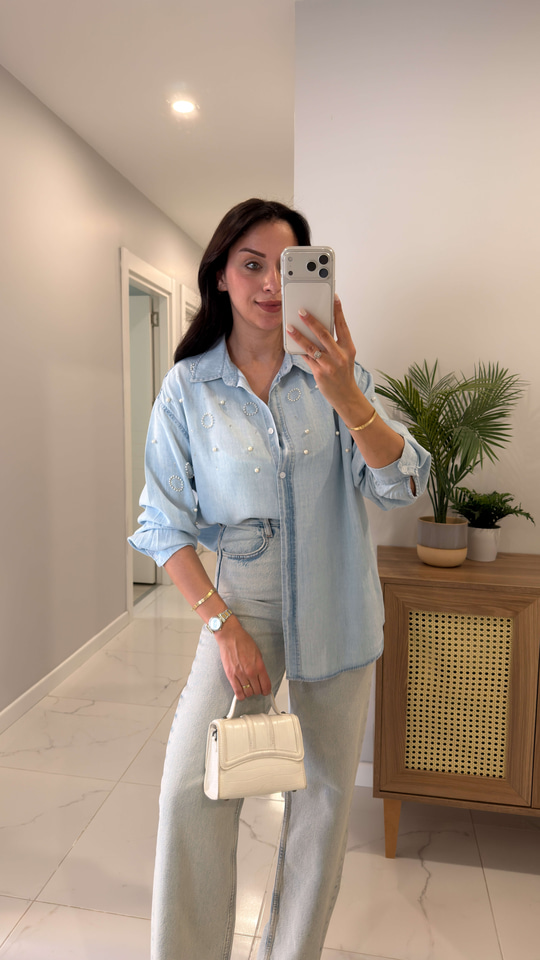 Asilla Buz Mavi İnci Taş İşlemeli Tensel Gömlek