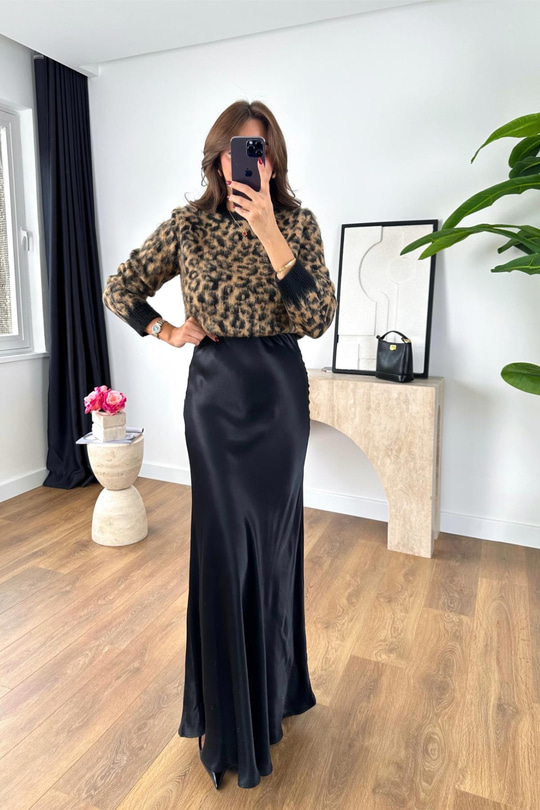 Shely Siyah Beli Lastikli Maxi Boy Saten Etek