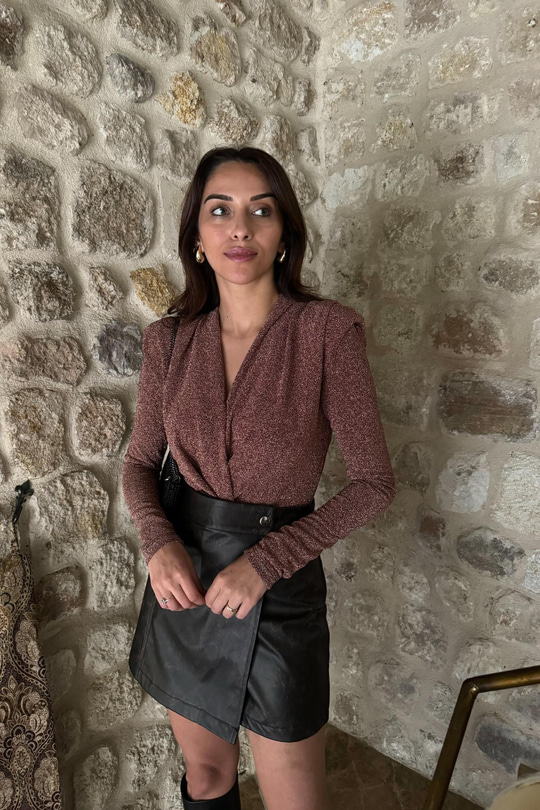 İlta Gül Kurusu Kendinden Işıltılı Bodysuit