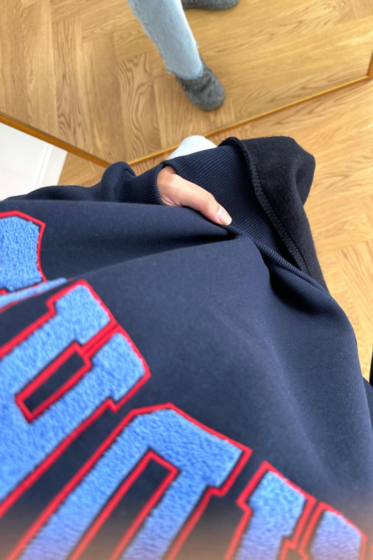 Lacivert Madrid İşlemeli Sweatshirt