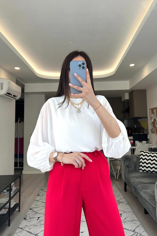 Beyaz Astarlı Şifon Bluz
