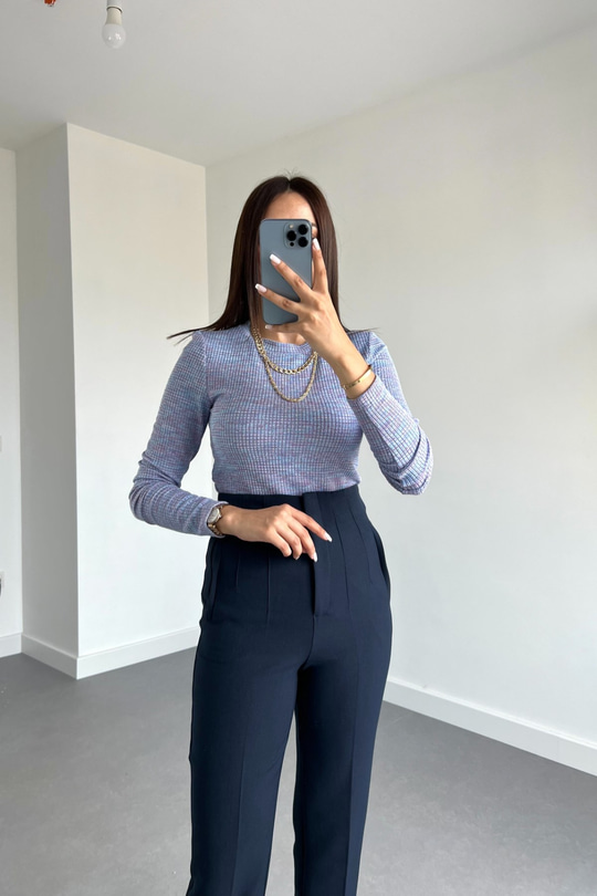 Lila Renk Geçişli Bluz