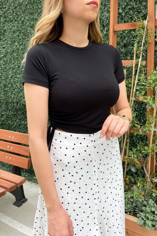 Siyah Büzgülü Bluz
