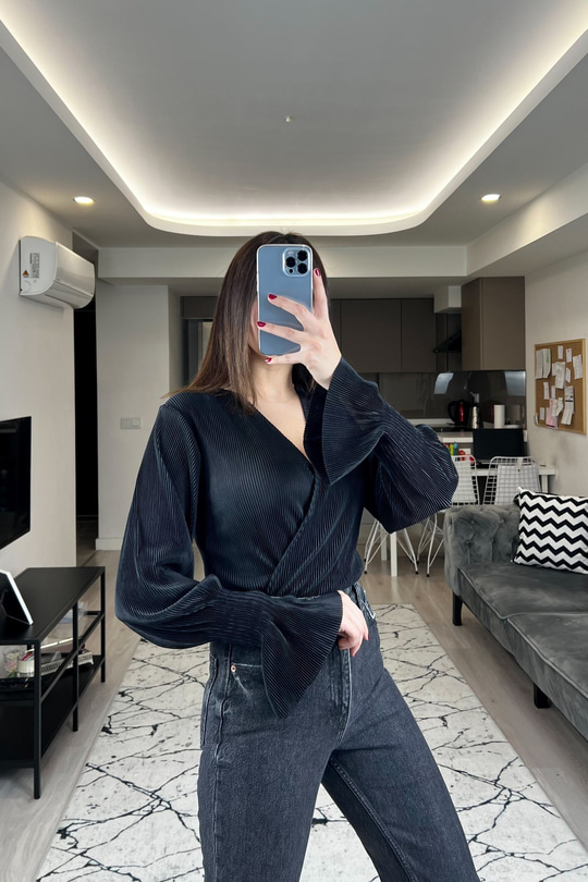 ZR Pliseli Siyah Bodysuit