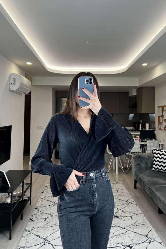 ZR Pliseli Siyah Bodysuit
