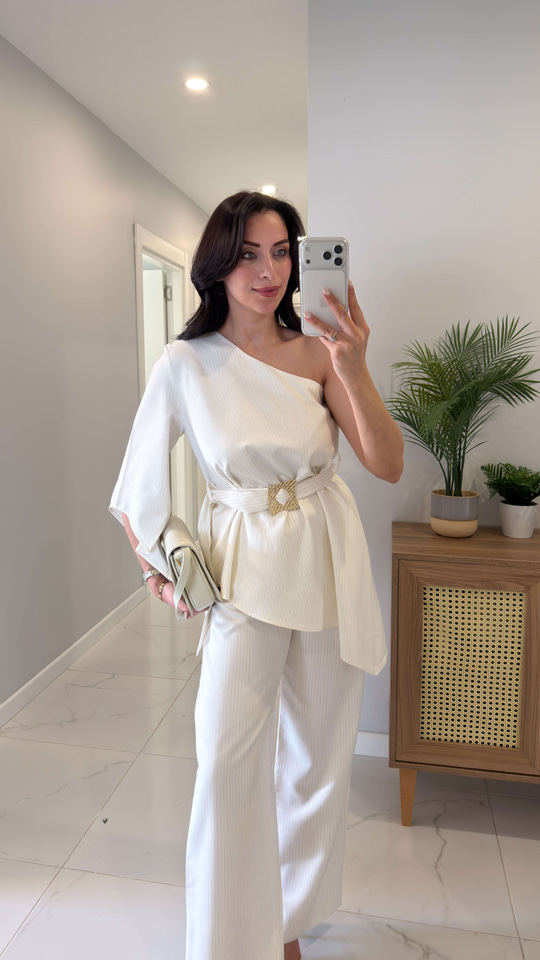 Bovem Ekru Kemerli Asimetrik Bluz Pantolon Takım