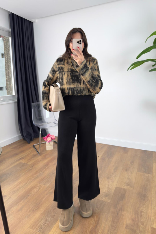 Bulsi Siyah Beli Lastikli Triko Pantolon