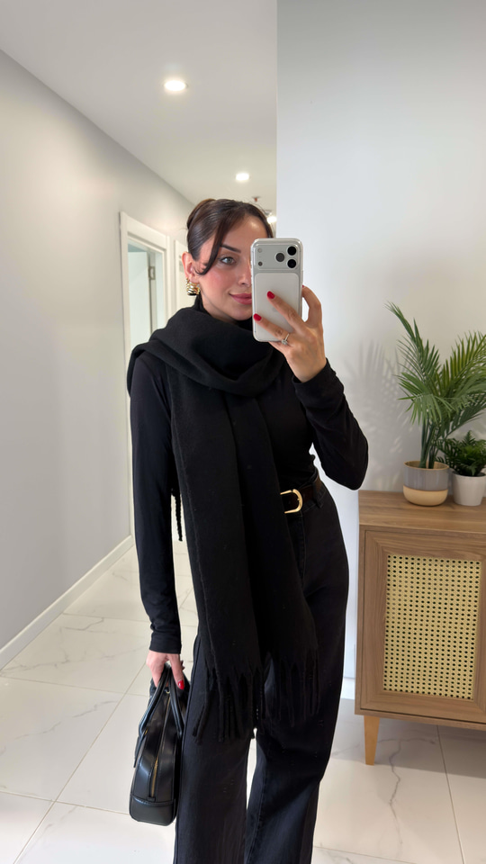 Conisra Siyah Şal