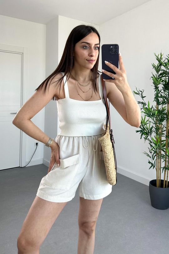 Hocco Beyaz Kalın Askılı Fitilli Crop
