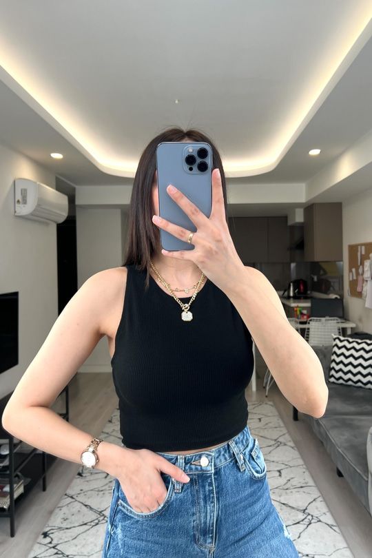 Siyah Dokulu Crop