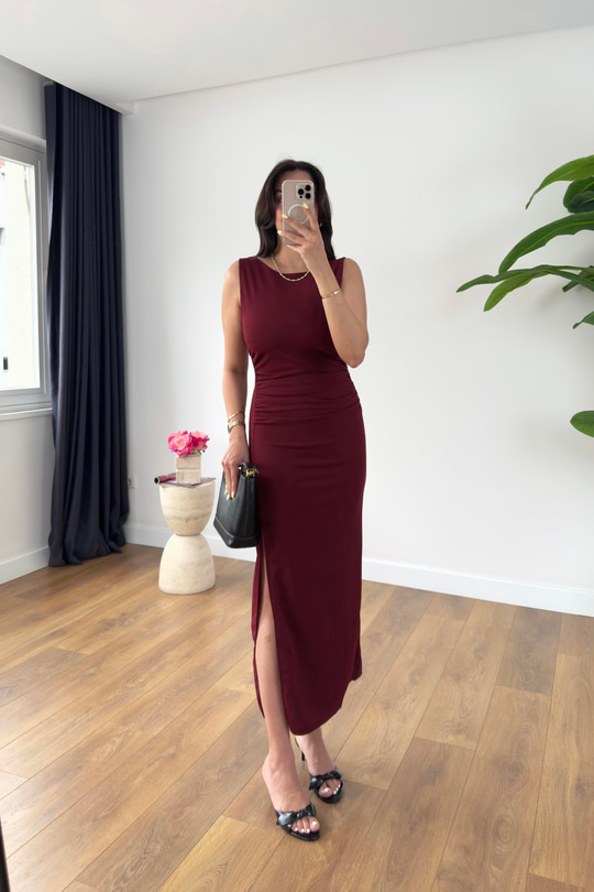 Desy Bordo Yanları Drape Detaylı Elbise