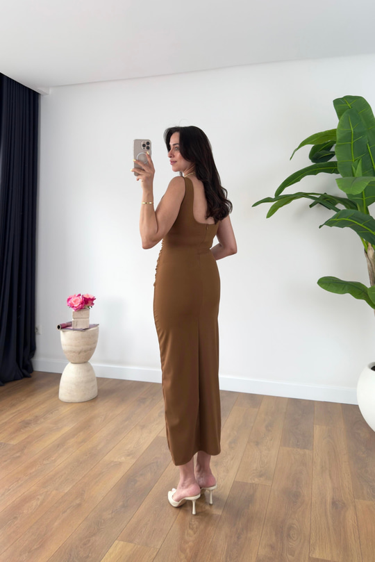 Desy Kahve Yanları Drape Detaylı Elbise