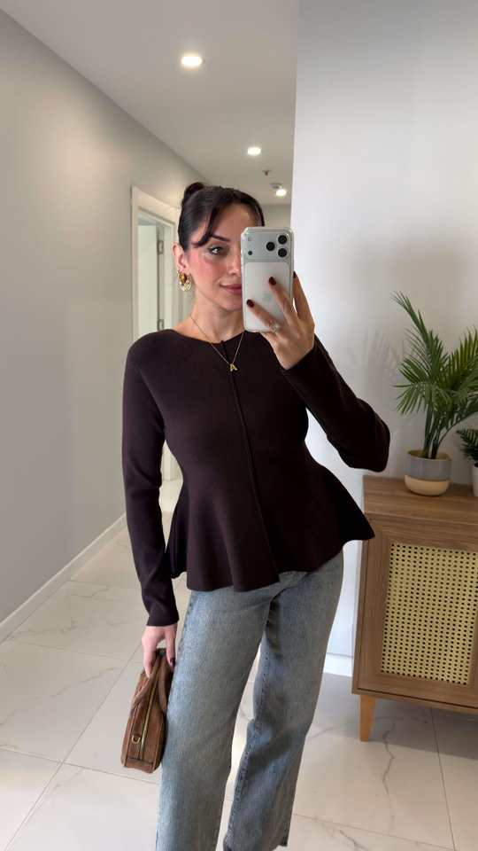 Dilvin Cersa Koyu Kahve Bisiklet Yaka Peplum Triko