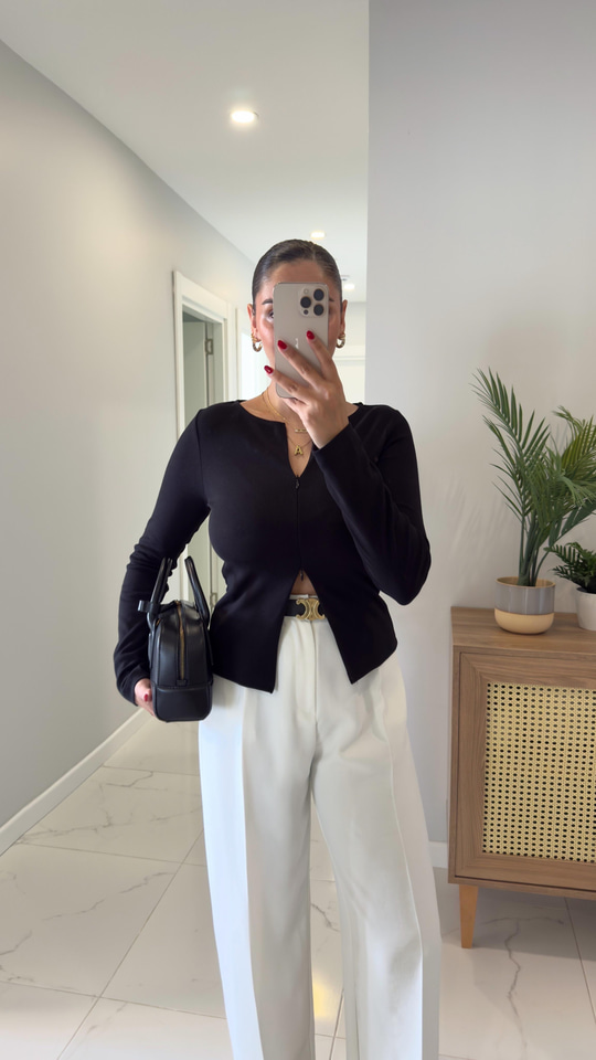 Dilvin Siana Siyah Fermuar Detaylı Bluz
