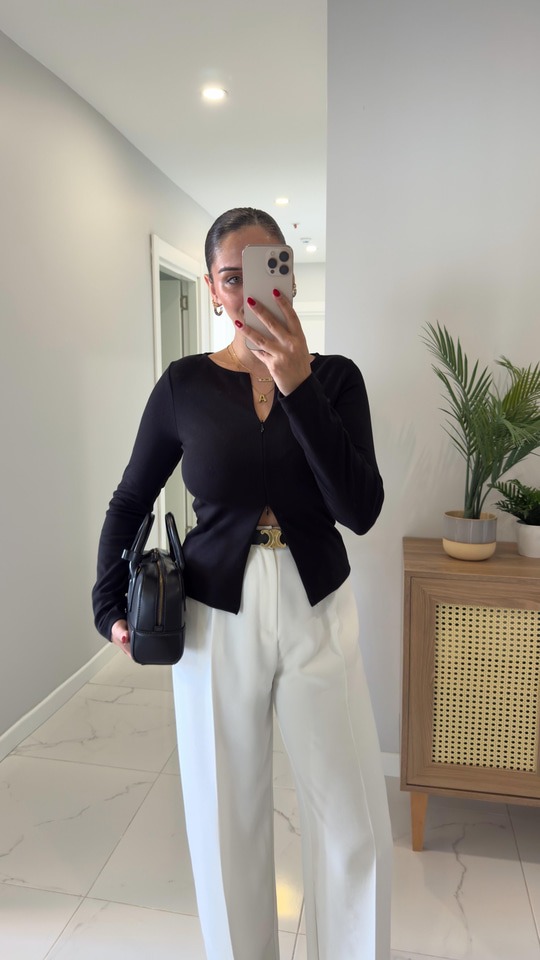 Dilvin Siana Siyah Fermuar Detaylı Bluz