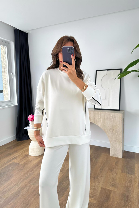 Eslane Kırık Beyaz Çizgili Sweat Modal Pantolon Takım