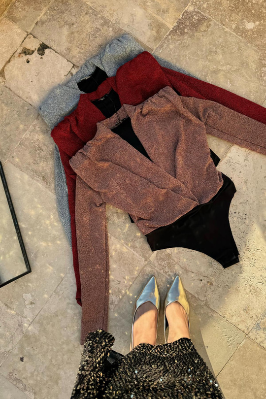 İlta Gül Kurusu Kendinden Işıltılı Bodysuit