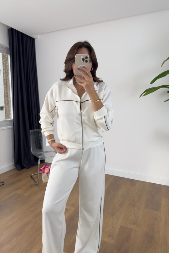 Edelle Beyaz Şerit Detaylı Fermuarlı Sweat Eşofman Takım
