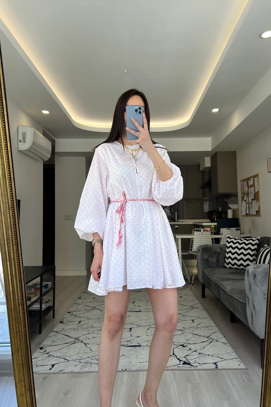 Mng Kuşaklı Beyaz Elbise