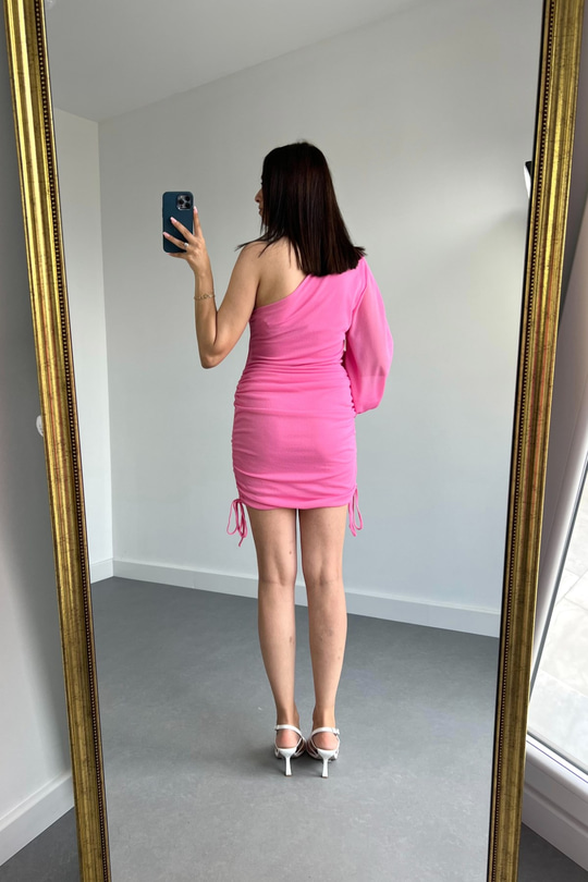 Pembe Tek Omuz Drapeli Elbise
