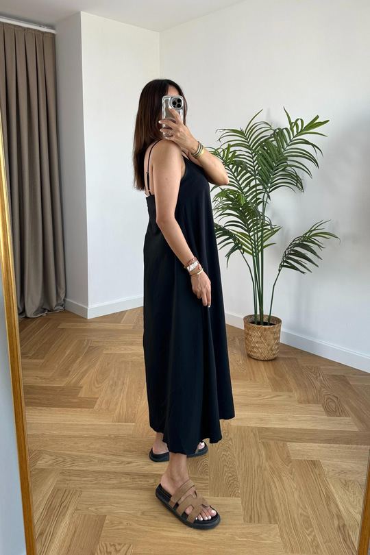 Vinidy Siyah İp Askılı Elbise