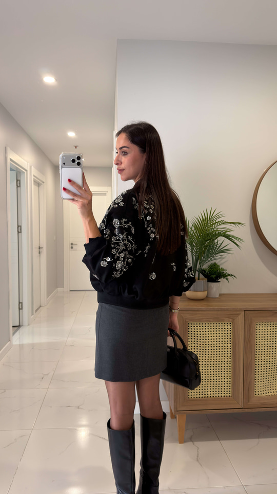 Erista Siyah Boncuk İşleme Detaylı Süet Ceket
