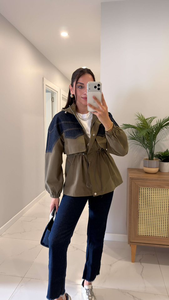 Esinra Haki Denim Detaylı Kapüşonlu Ceket