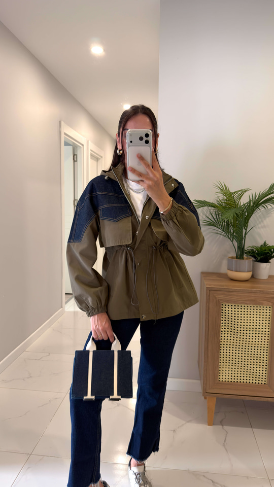 Esinra Haki Denim Detaylı Kapüşonlu Ceket