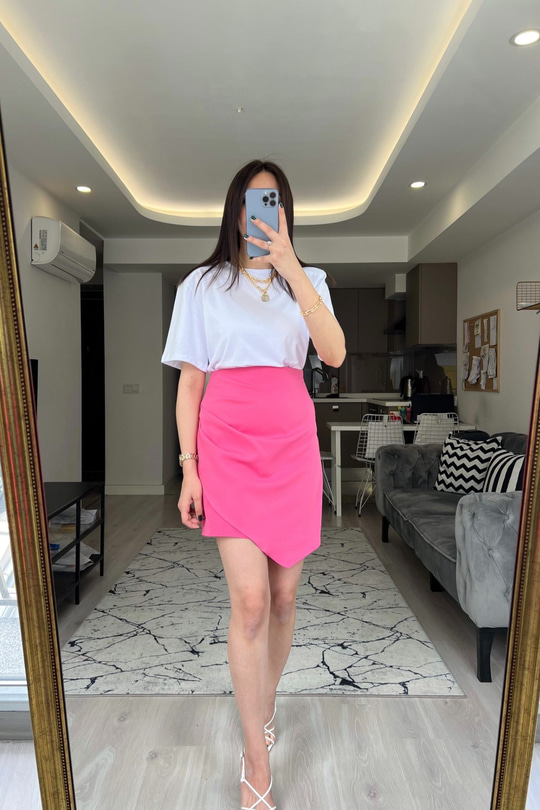 Pembe Drapeli Asimetrik Etek