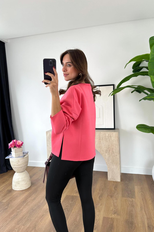 Yusta Pembe Yırtmaç Detaylı Şardonlu Sweatshirt