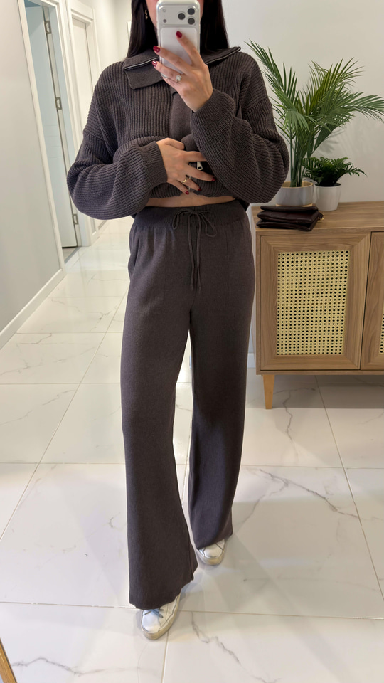 Gonisa Kahve Kemerli Hırka Pantolon Takım