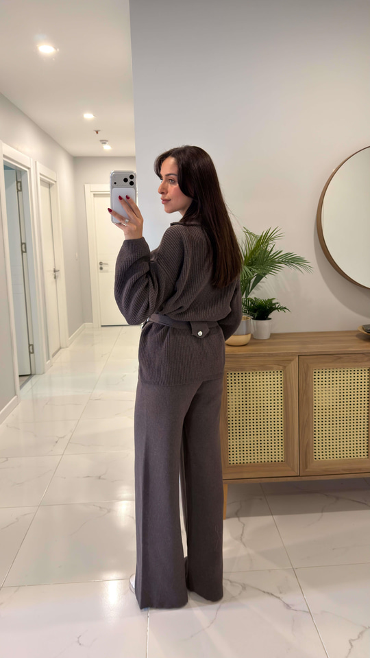 Gonisa Kahve Kemerli Hırka Pantolon Takım