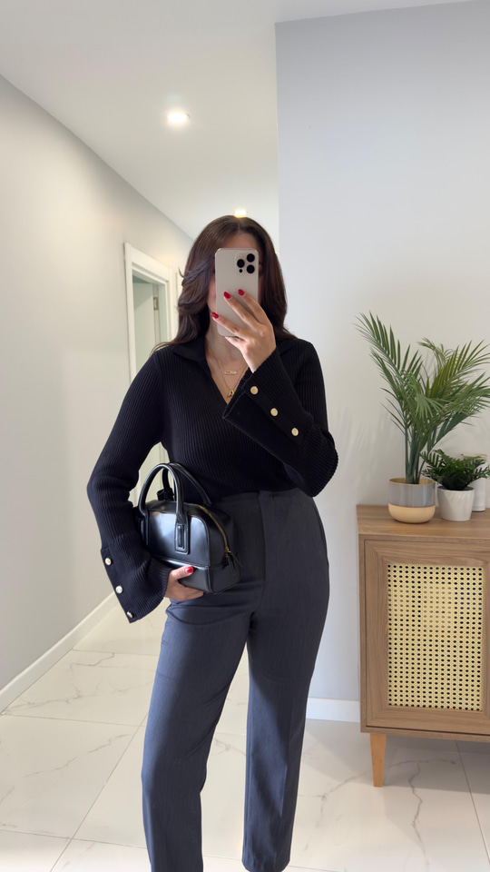 Jenas Siyah Kol Detaylı Polo Yaka Triko