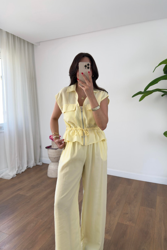 July Sarı Kendinden Bağlamalı Fermuarlı Bluz Pantolon Takım