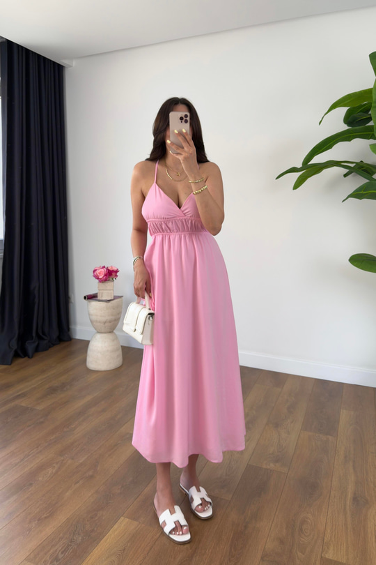 Lendy Pembe Lastik Sırt Detaylı Astarlı Askılı Elbise
