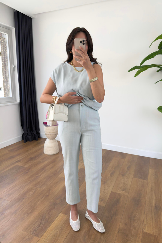 Linda Mavi Omuzu Burmalı Kuşaklı Bluz Pantolon Takım