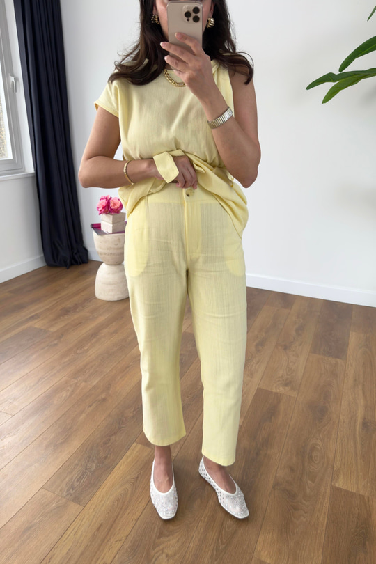 Linda Sarı Omuzu Burmalı Kuşaklı Bluz Pantolon Takım