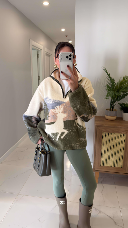 Mensa Ekru Geyikli Peluş Fermuarlı Sweat