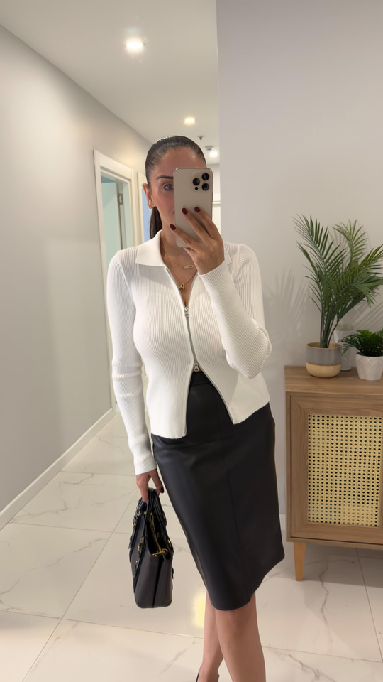 Minoa Kırık Beyaz Polo Yaka Hırka