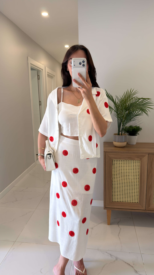 Misra Ekru Nakışlı Crop Gömlek Etek Takım