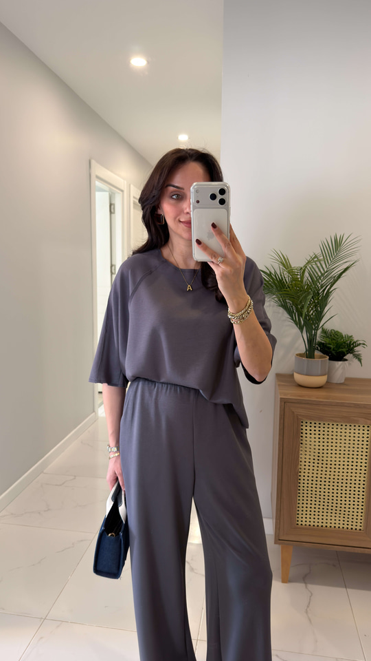 Oysh Virasta Gri Dikiş Detaylı Bluz Pantolon Takım