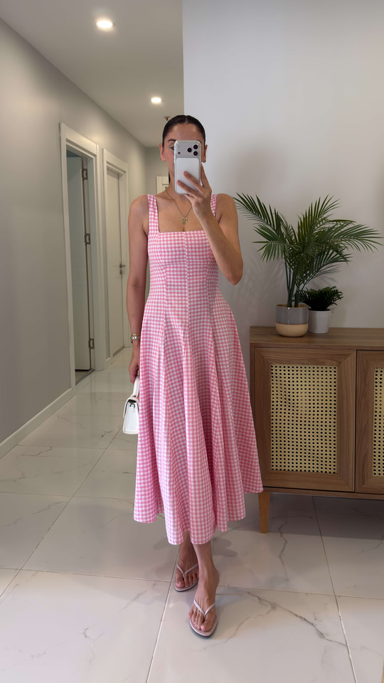Selda Pembe Pötikareli Kolsuz Elbise